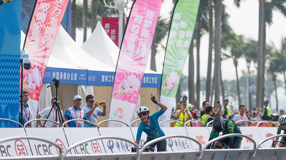 港隊(duì)李思穎成功衛(wèi)冕公路自行車女子個(gè)人賽冠軍｜中國(guó)工商銀行（亞洲）特約
