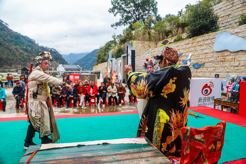 「讓農(nóng)民演自己的戲」  皖歙縣打造「趣街口」文化品牌