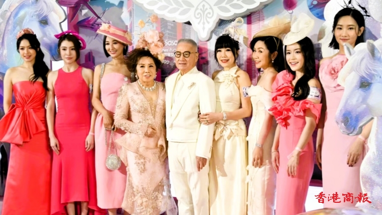 有片｜【娛樂(lè)】莎莎婦女銀袋日 嘉賓盛裝亮相沙田馬場(chǎng)