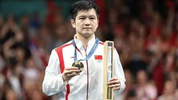 上海體育局祝賀樊振東、陳芋汐等人