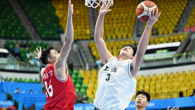 多圖〡香港U22男籃亮相紅館 球迷到場(chǎng)激情助威