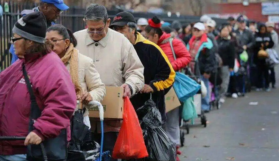 美國銀行：美低收入家庭「月光」比例升至29%