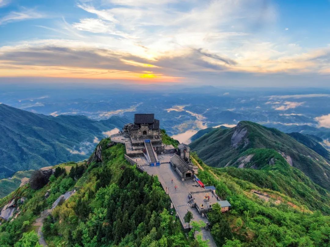 度假旅遊三階進(jìn)化簡(jiǎn)論——從「身之所在」「心之所向」到「靈之所歸」的演進(jìn)邏輯