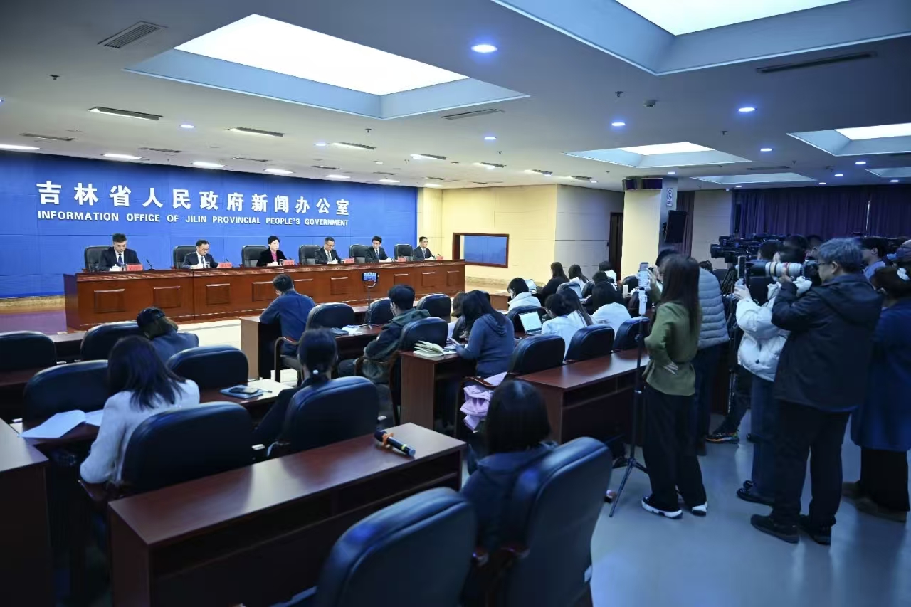 吉林新雪季放大招：一億消費(fèi)券引爆冰雪經(jīng)濟(jì)  多維布局打造世界級目的地