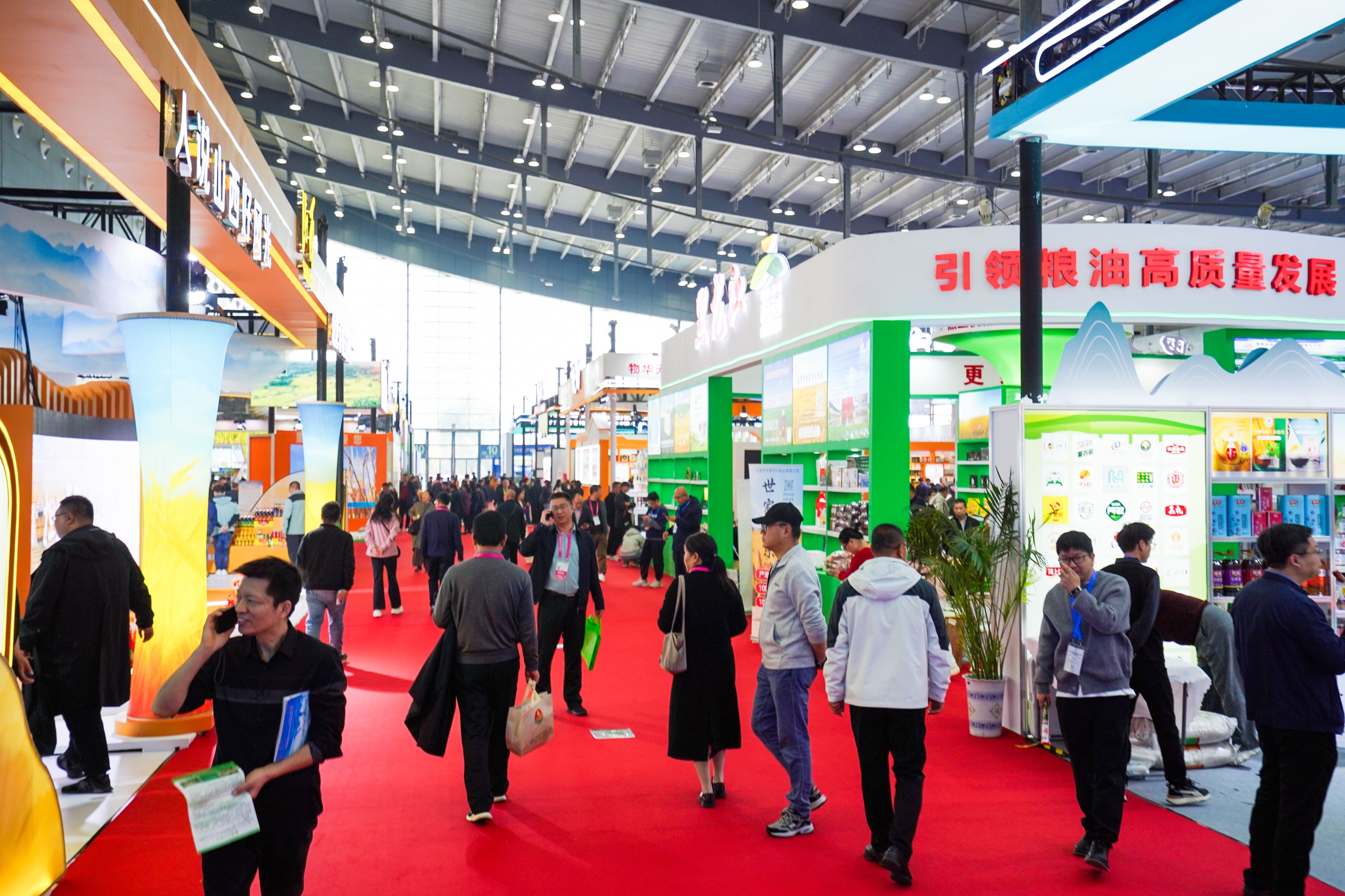 第二十六屆中國中部(湖南)農業(yè)博覽會14日在長沙開幕