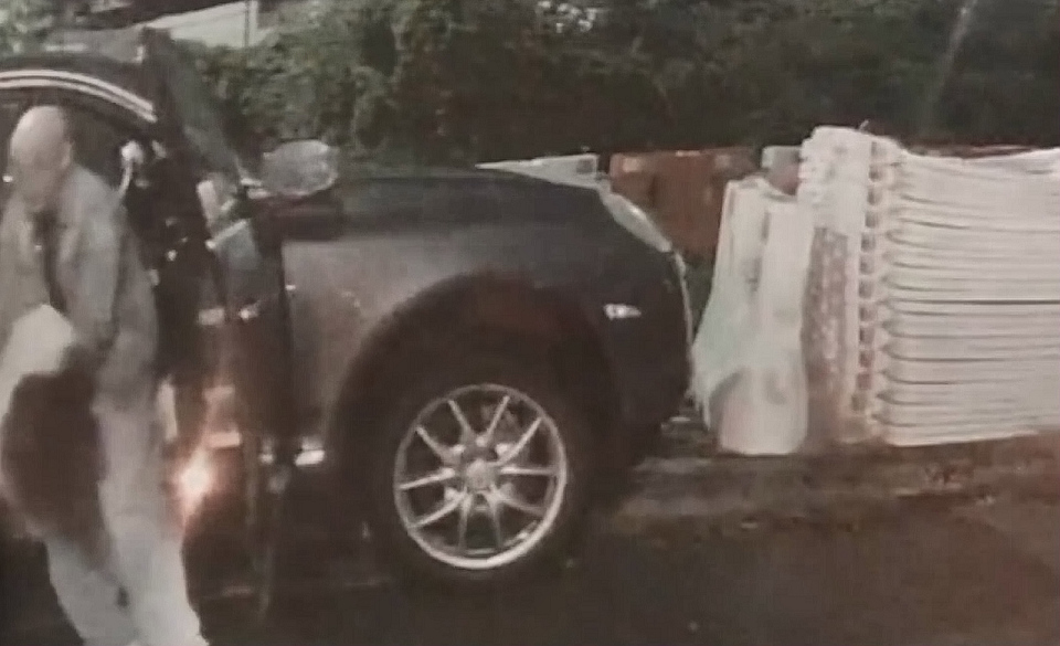 有片〡上水女子車廂內(nèi)捱捧 網(wǎng)民熱議拳拳到肉仿如謀殺　