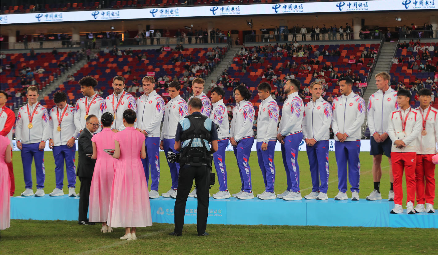 有片丨七欖男隊(duì)主場(chǎng)奪金 頒獎(jiǎng)儀式直擊｜中國(guó)工商銀行（亞洲）特約 