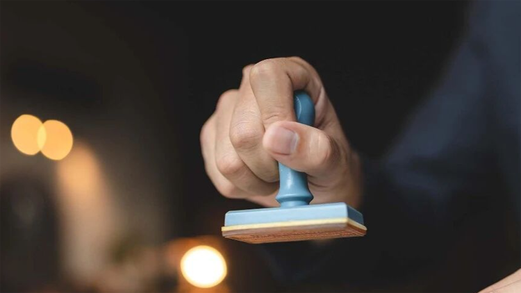 40餘家網(wǎng)店售賣二手軍用物資被查 國(guó)安機(jī)關(guān)披露案件詳情