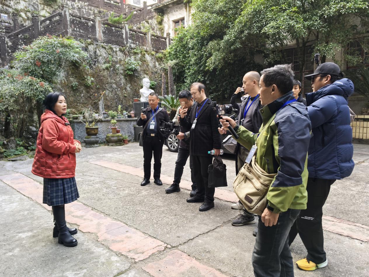 皖屯溪：新媒體聯(lián)盟多維定格昱城魅力