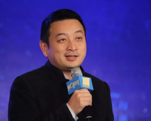 攜程大股東梁建章向香港博士生發(fā)5萬生育津貼　