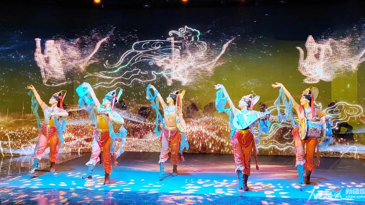 龜茲樂舞「跳」進(jìn)深圳！阿克蘇文旅推介會(huì)圈粉無數(shù) 市民喊出「冬季必打卡」