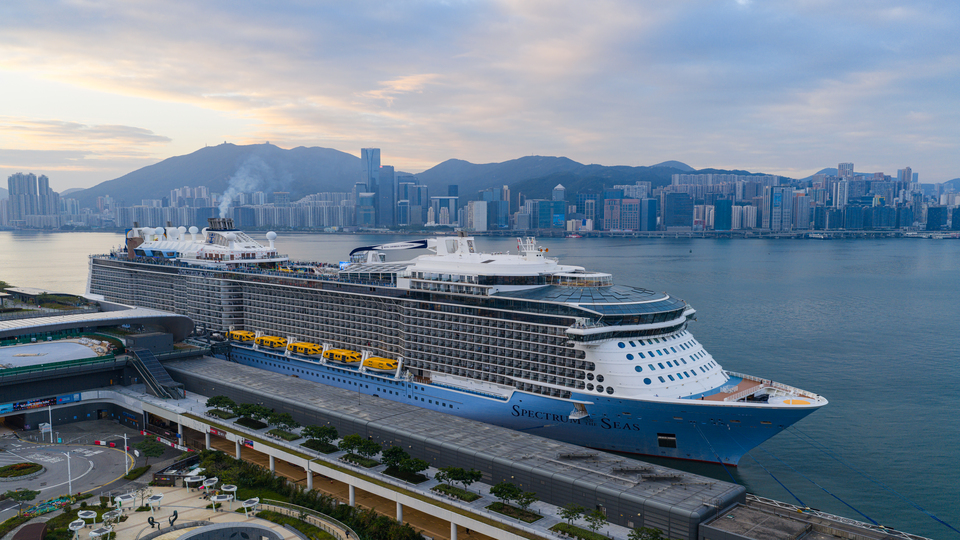 ?旅發(fā)局歡迎皇家加勒比國際遊輪「海洋光譜號」再以香港為母港