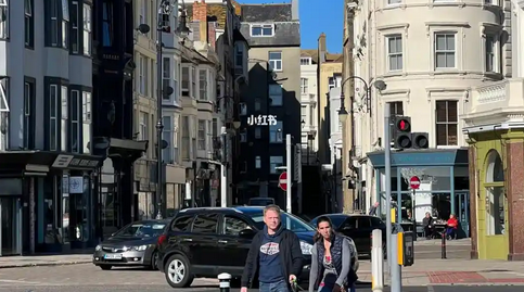 英國財政預算案公布前夕 多項數(shù)據(jù)顯示經(jīng)濟疲軟