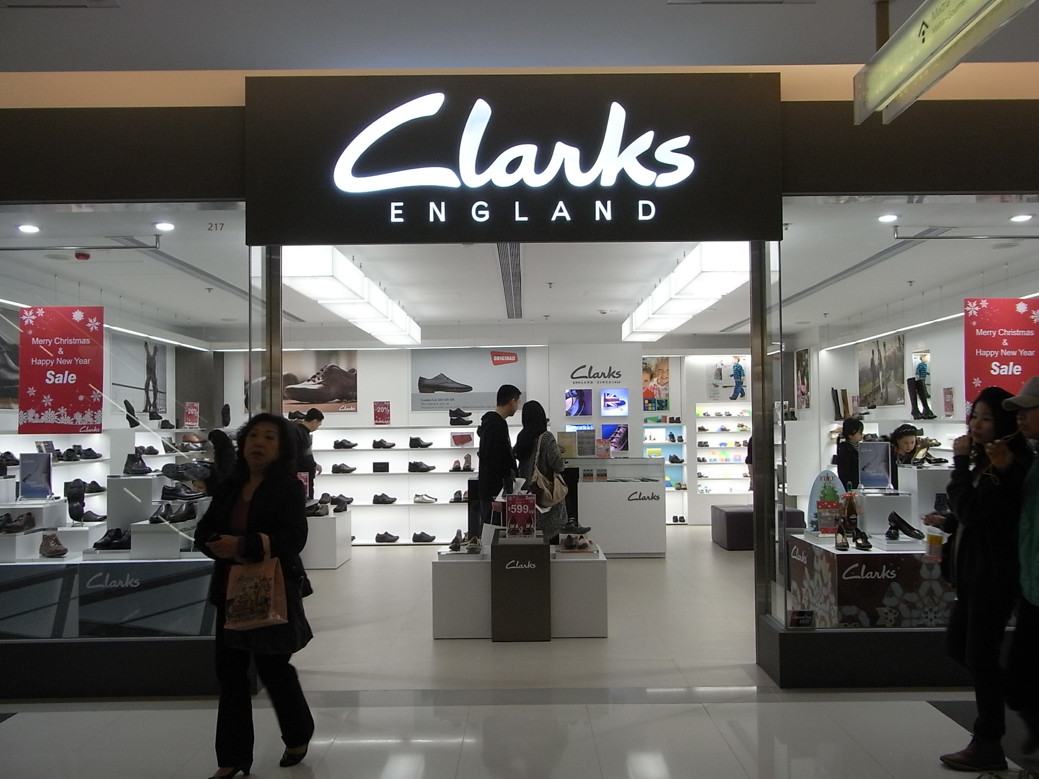 Clarks拓多個電商平臺版圖 clarks.com明年上線