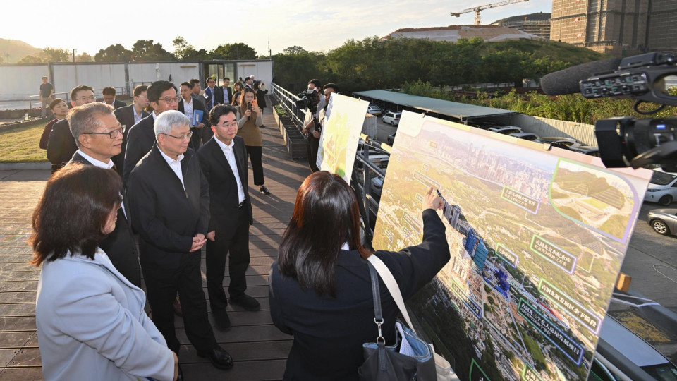 中央宣講團(tuán)成員到北部都會區(qū)調(diào)研 參觀河套香港園區(qū)