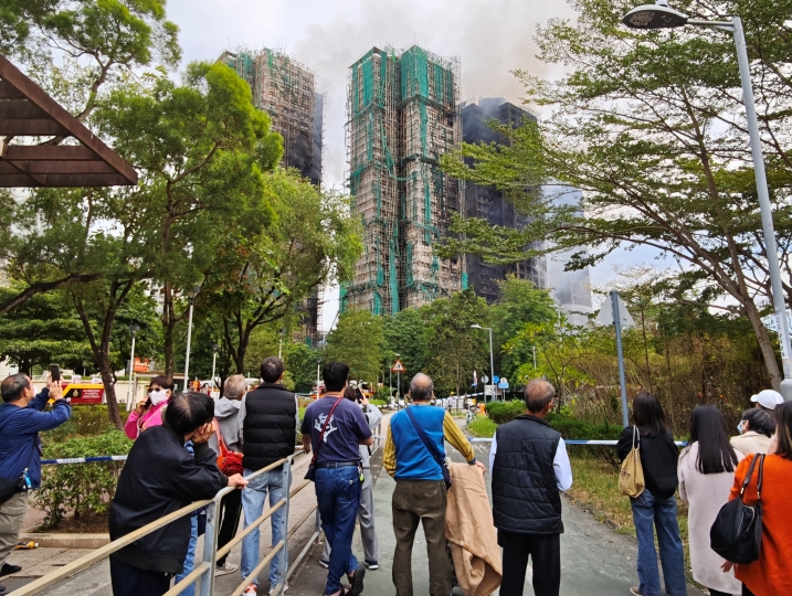 宏福苑大火 ｜民生銀行在港機(jī)構(gòu)捐款1000萬(wàn) 支援災(zāi)後重建