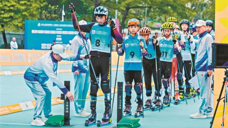 殘?zhí)貖W會(huì)越野滑輪比賽開賽 首日決出8枚金牌