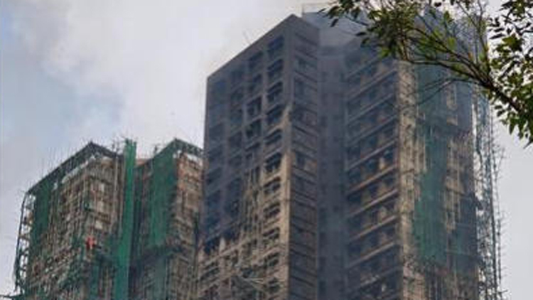 宏福苑大火｜社署：逾1600戶(hù)已登記社工服務(wù) 手機(jī)號(hào)碼供隨時(shí)聯(lián)絡(luò)