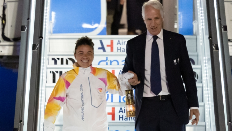 米蘭冬奧會火種抵達意大利 即將開啟本土傳遞