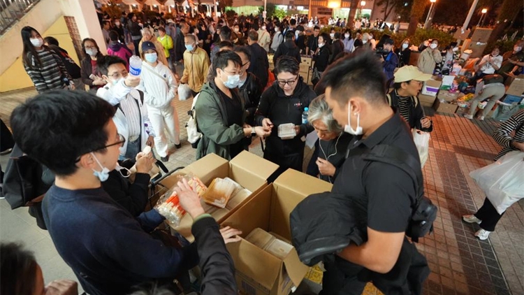 灣區(qū)同心 守望相助——粵澳積極支援香港救災(zāi)和善後工作