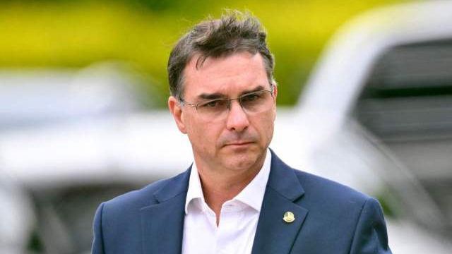 索納羅長(zhǎng)子宣布參選巴西總統(tǒng) 將與盧拉展開(kāi)角逐