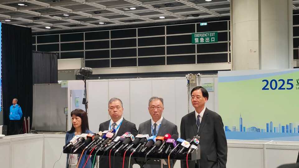 立法會選舉 | 立法會選舉今舉行 陸啟康：各投票站運作大致暢順