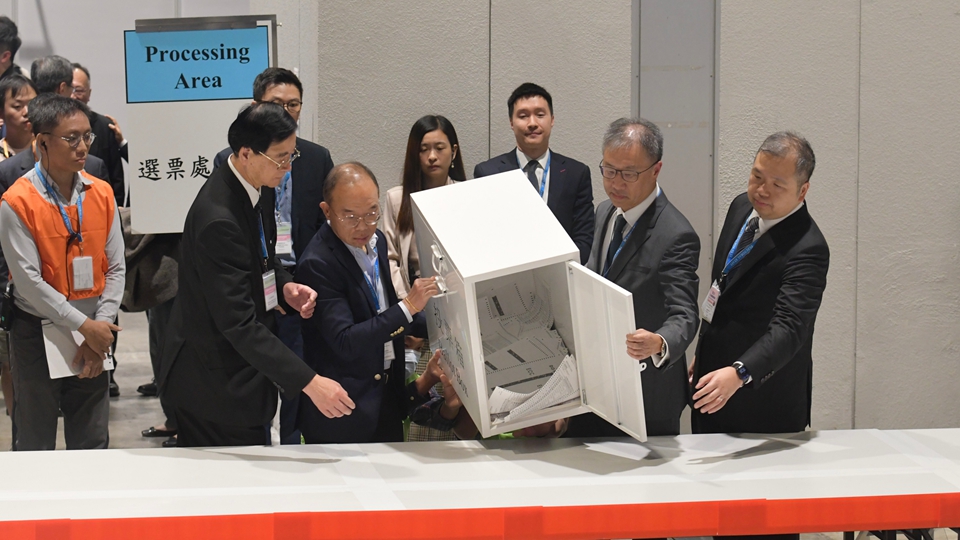 不斷更新｜90席議員名單出爐 行政長官、香港中聯(lián)辦發(fā)聲明