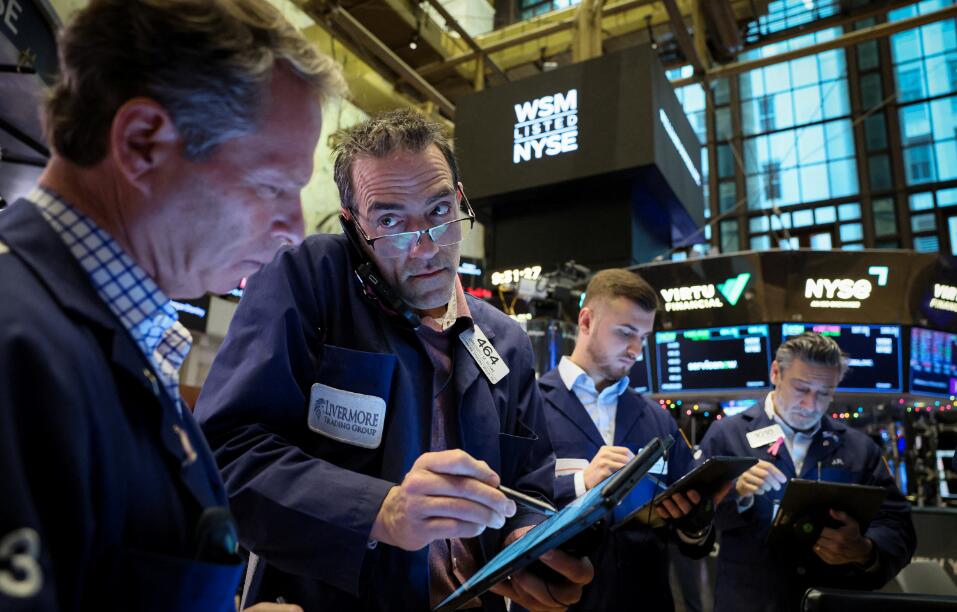 美股三大指數(shù)小幅下跌