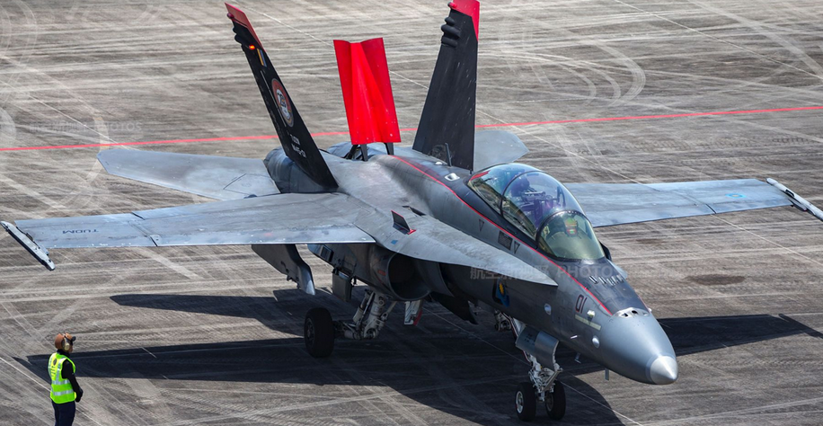 美媒：美軍兩架戰(zhàn)機(jī)飛入委內(nèi)瑞拉領(lǐng)空 