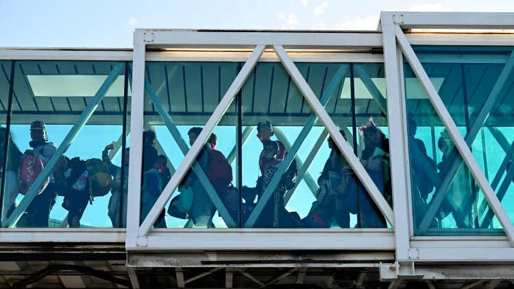 美國(guó)總統(tǒng)特朗普：為什麼只接收「垃圾國(guó)家」的人？