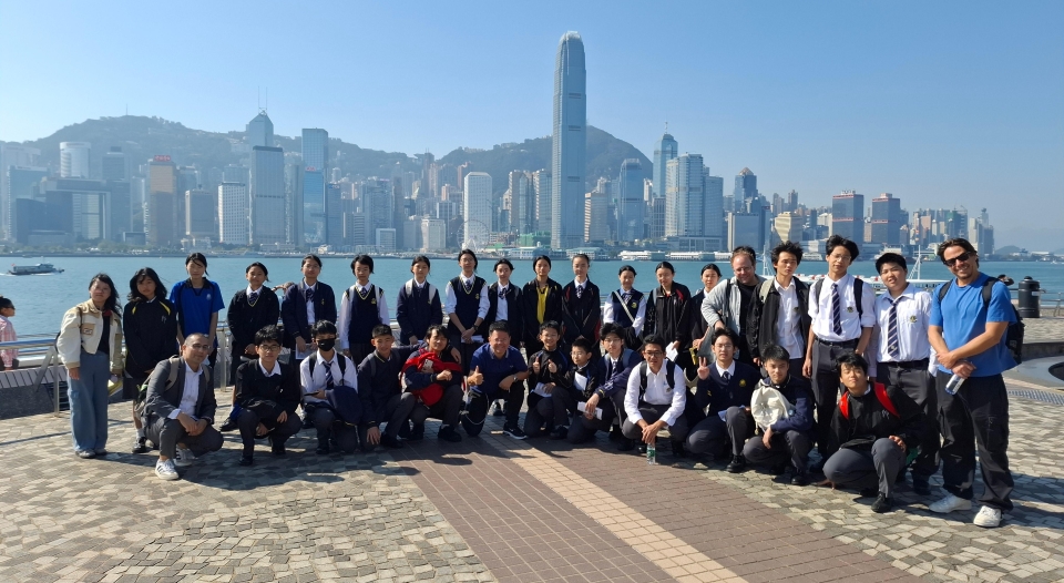 獅子會(huì)蔣翠瓊中學(xué)帶領(lǐng)新移民學(xué)生 進(jìn)行香港地標(biāo)英語(yǔ)「大探險(xiǎn)」