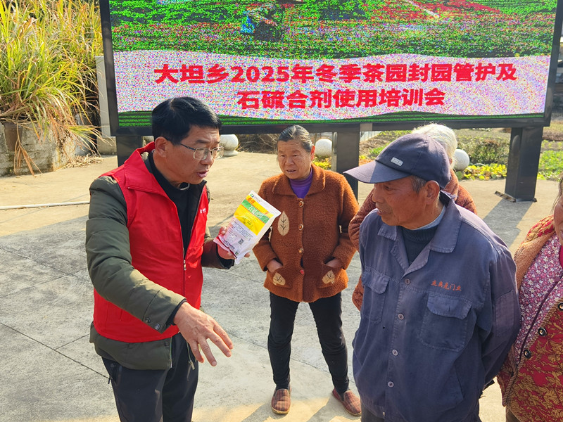 皖祁門縣：現(xiàn)場實(shí)操護(hù)航茶葉生產(chǎn)