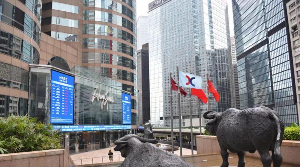 港股午評(píng)：恒指漲0.09%