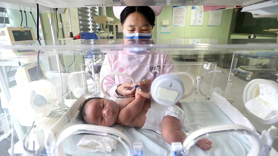 國家醫(yī)保局：力爭明年實現(xiàn)生娃基本「不花錢」