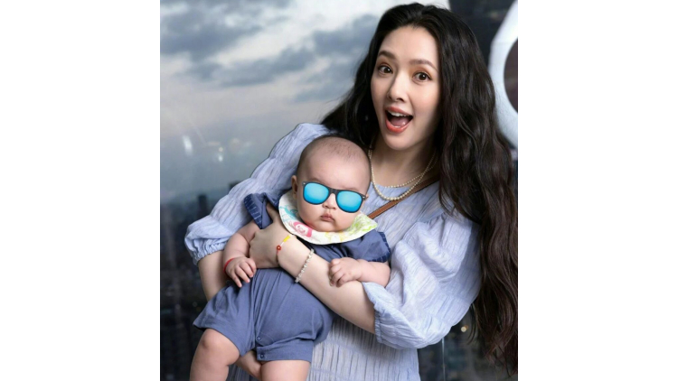 郭碧婷曝向太「給我很多錢」 大方回應(yīng)分居：早非嫁雞隨雞年代！