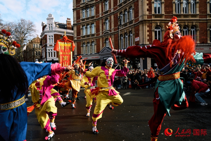 倫敦新春慶典現(xiàn)場(chǎng)。人民網(wǎng) 郭錦標(biāo)、楊浩鵬攝