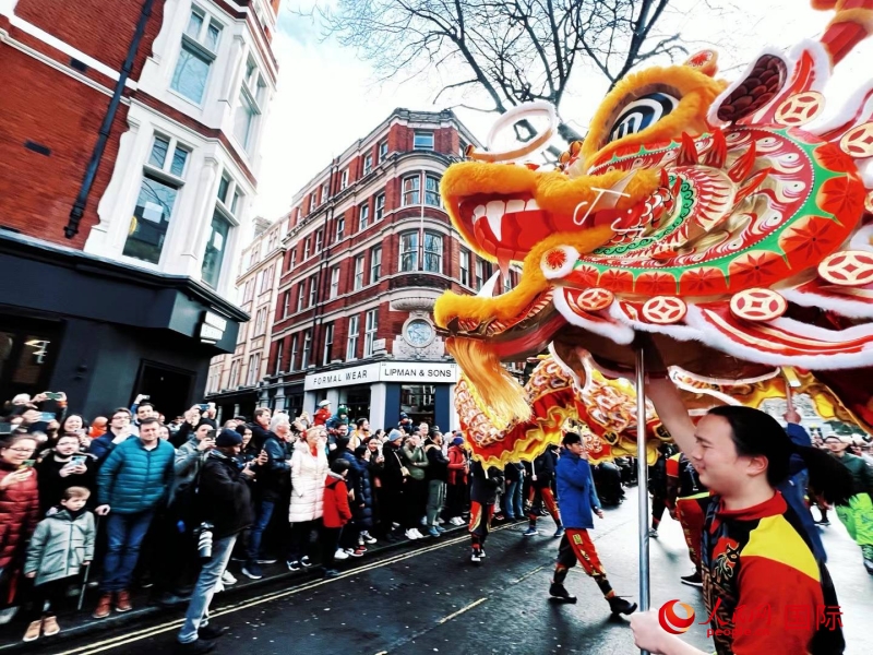 倫敦新春慶典現(xiàn)場(chǎng)。人民網(wǎng) 郭錦標(biāo)、楊浩鵬攝