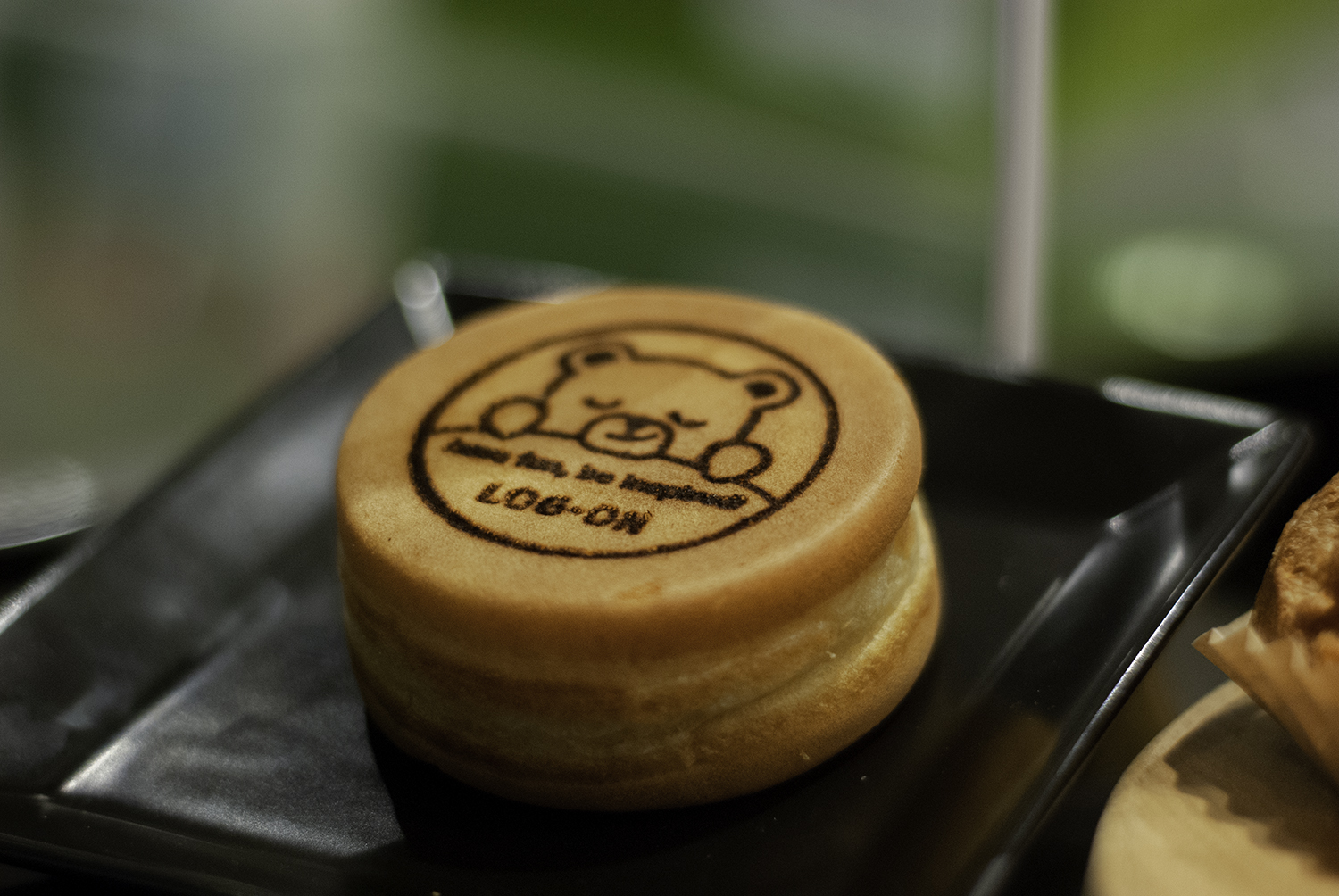 夏日限定靜岡皇冠蜜瓜口味大判燒 售價:$24.jpg