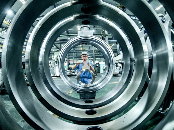 3、先進(jìn)製造業(yè)企業(yè)內(nèi)景 - 復(fù)件(1).jpg