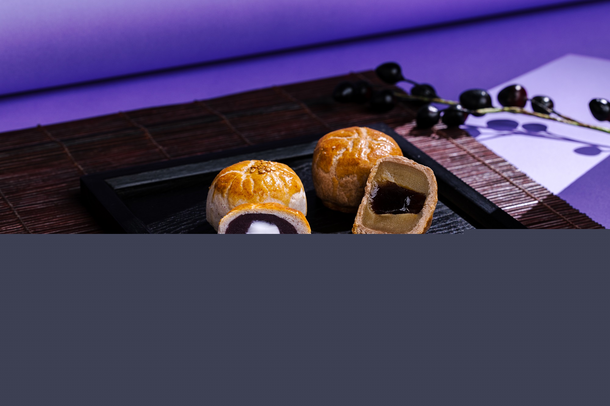 左 - 香芋麻糬酥皮月餅 (6件裝); 右 - 甘栗黑糖麻糬酥皮月餅 (6件裝).jpg