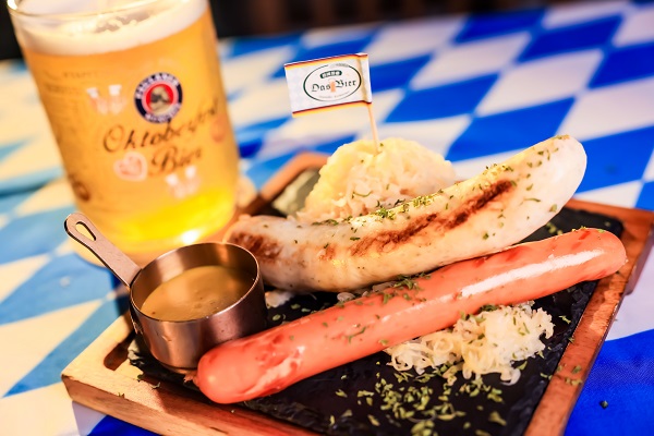 $98 德國(guó)腸拼盤+500ml 啤酒1杯.jpg