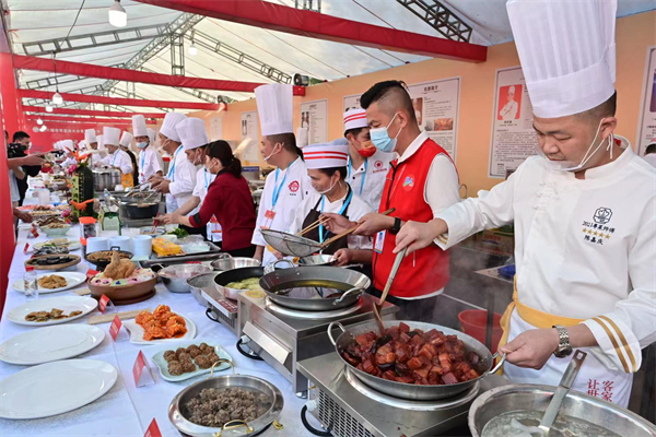 6、美食周  鐘小豐攝   .jpg