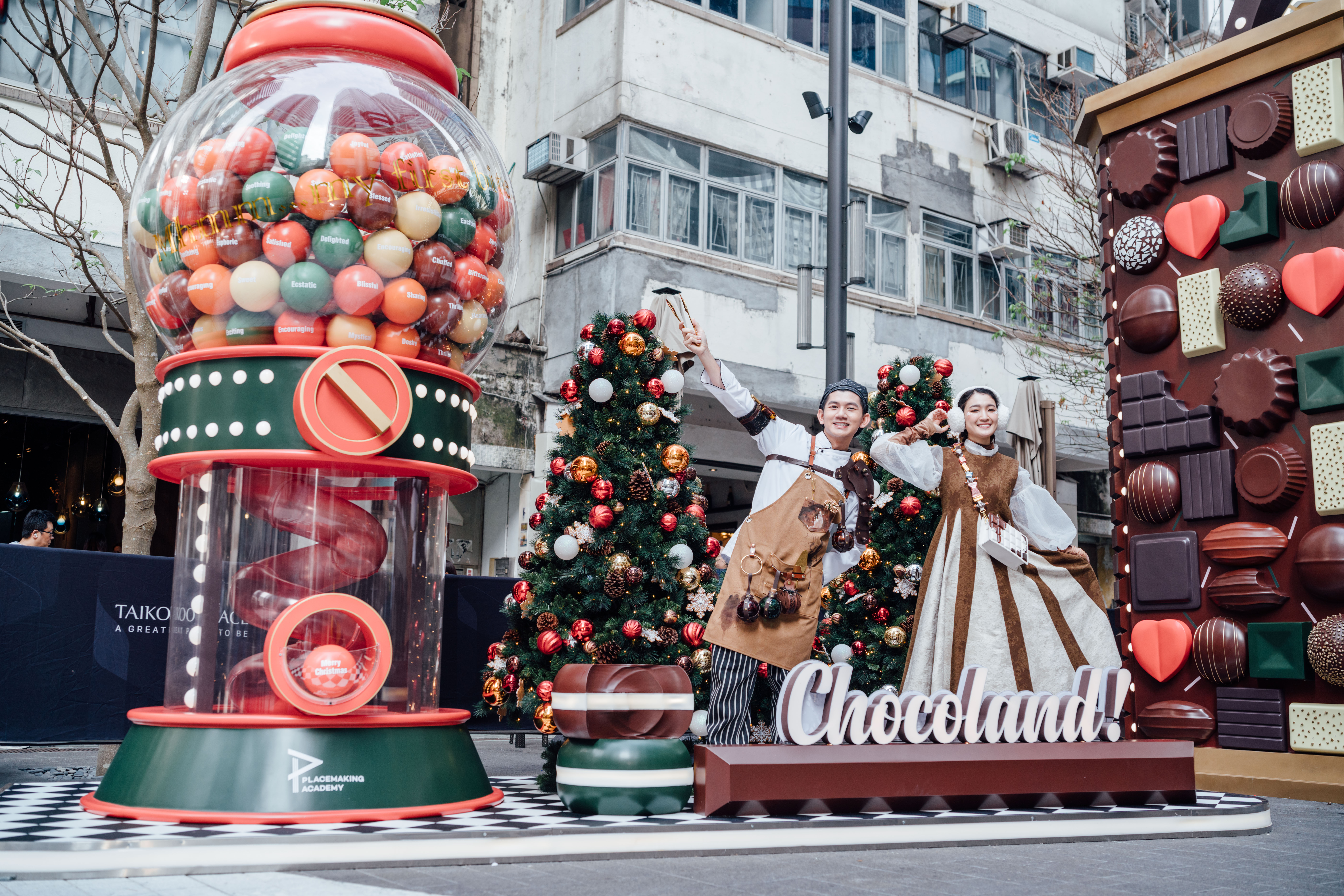 Swire Properties White Christmas Street Fair_4.jpg