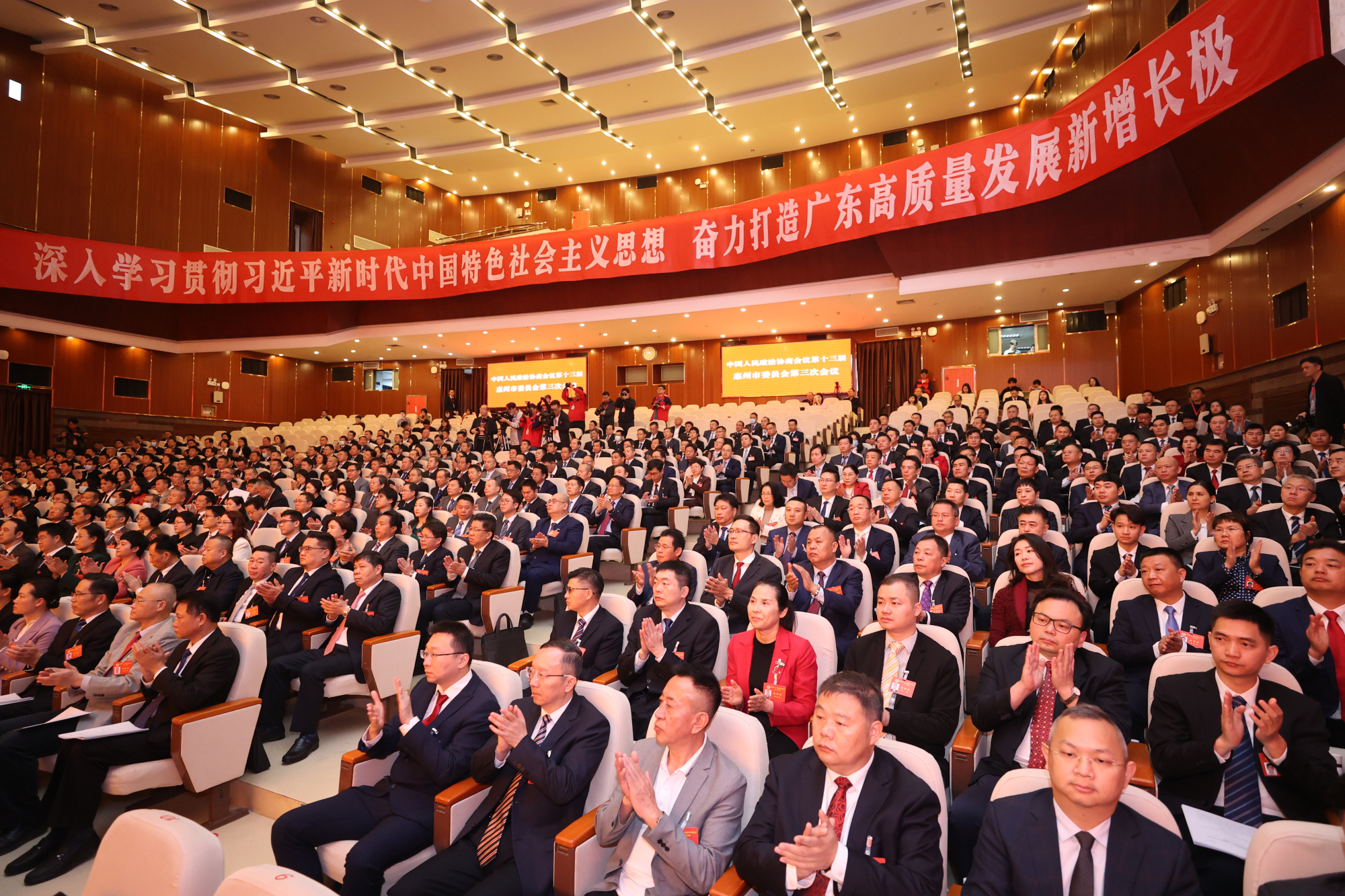 4 - 復(fù)件(4).jpg