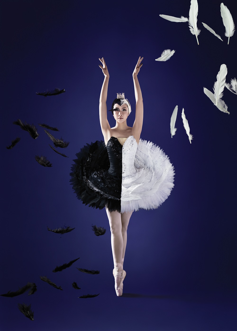 02 Dancer_ Ye Feifei _ Creative_ Design Army _ Photography_ Dean Alexander _ Courtesy of Hong Kong Ballet.jpg