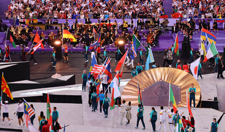 眾多代表團(tuán)入場 路透社.JPG