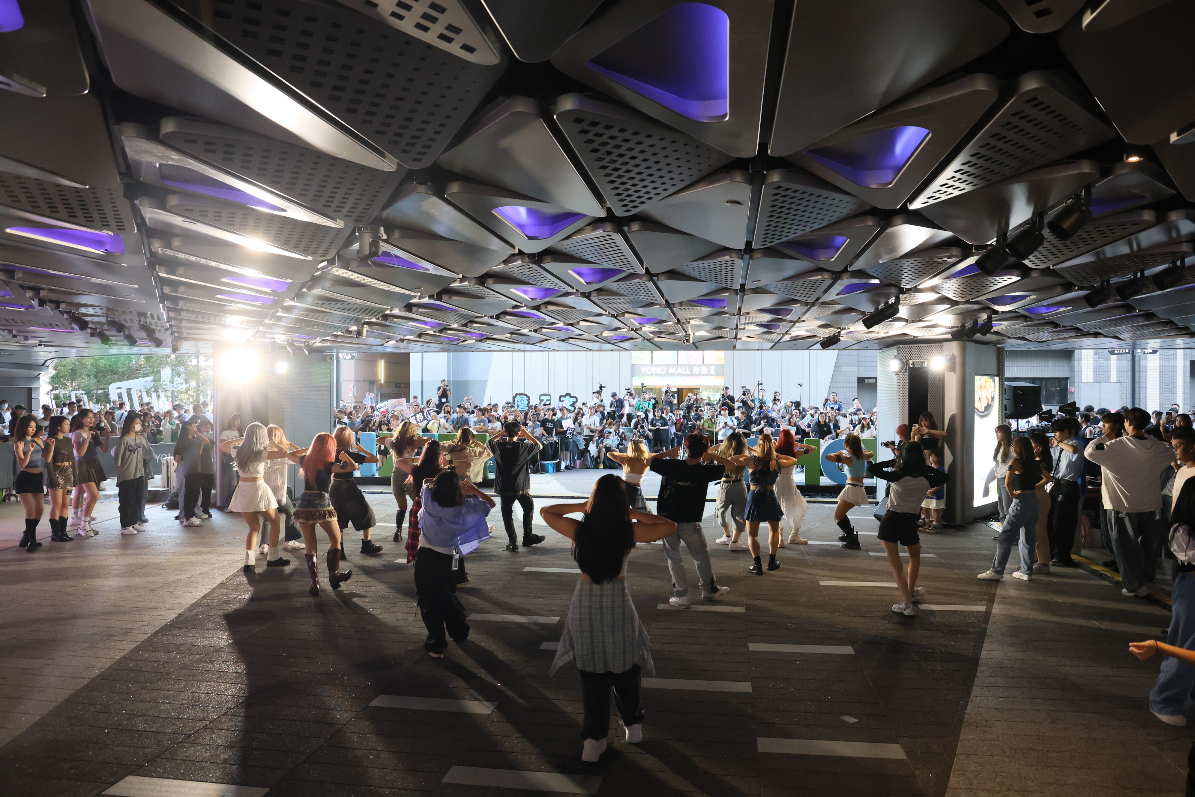 10.K Pop表演 (3).JPG