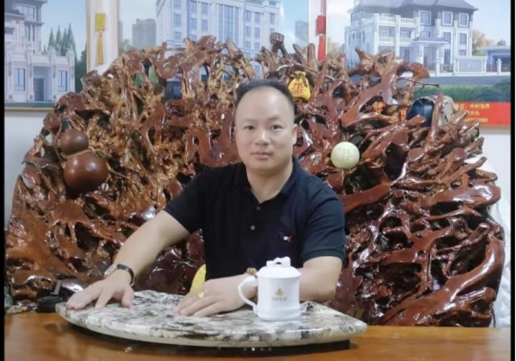 圖二 企業(yè)創(chuàng)始人藍(lán)駿瑋.jpg