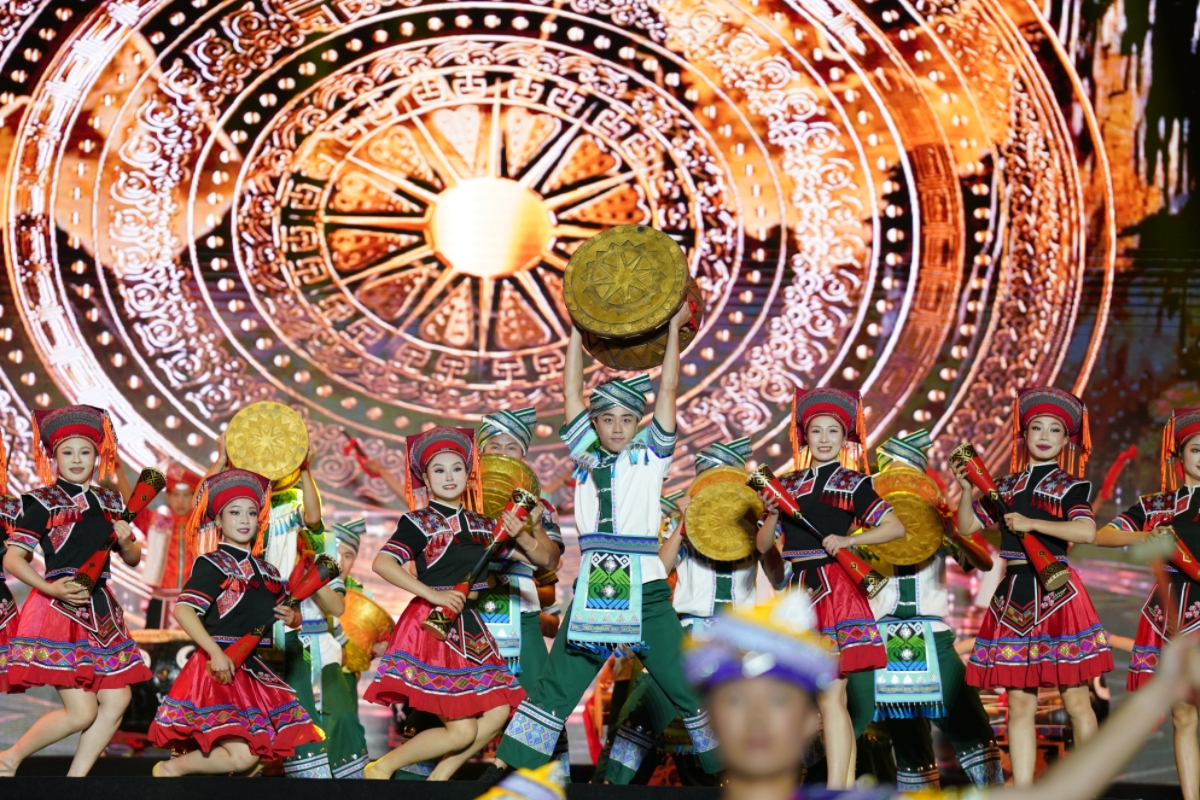 開幕式表演舞蹈《鼓韻千年》 王月華 攝.jpg