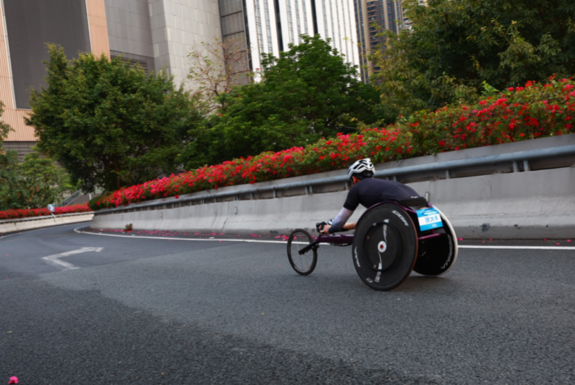 截屏2025-11-25 下午8.32.23.png